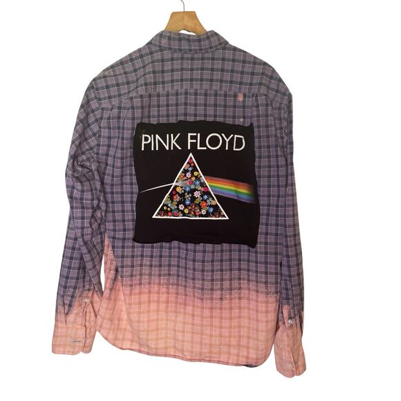 Up-cycled bleached Pink Floyd women’s button up shirt size medium - Picture 2 of 4